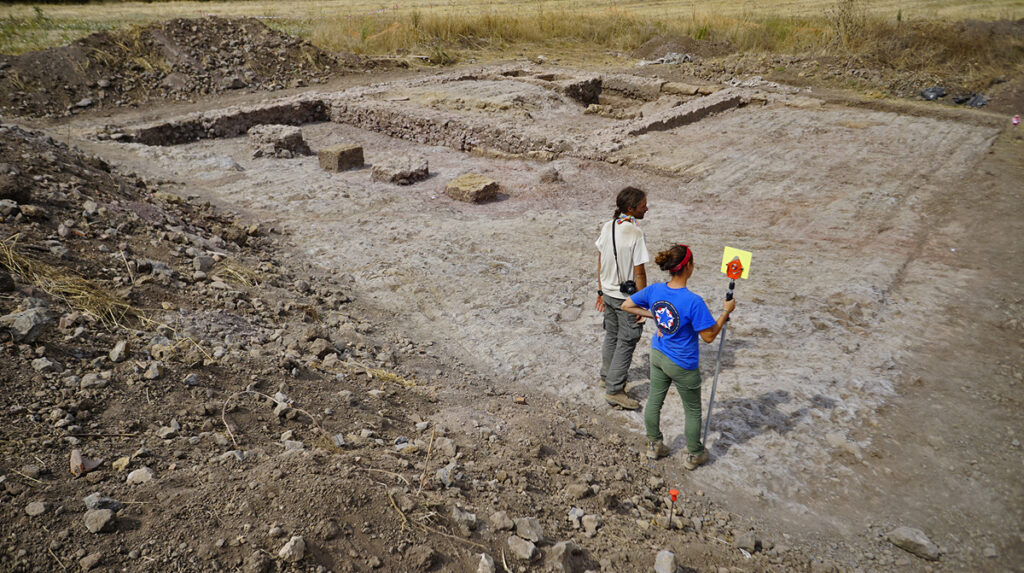 Total Station on the productive area of "la Biagiola" Roman Villa, Eons ago!